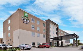 Holiday Inn Express & Suites - Marshalltown By Ihg
